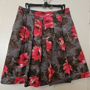Boden Red and Gray Floral Pleated A-Line Skirt Size 8 EUC